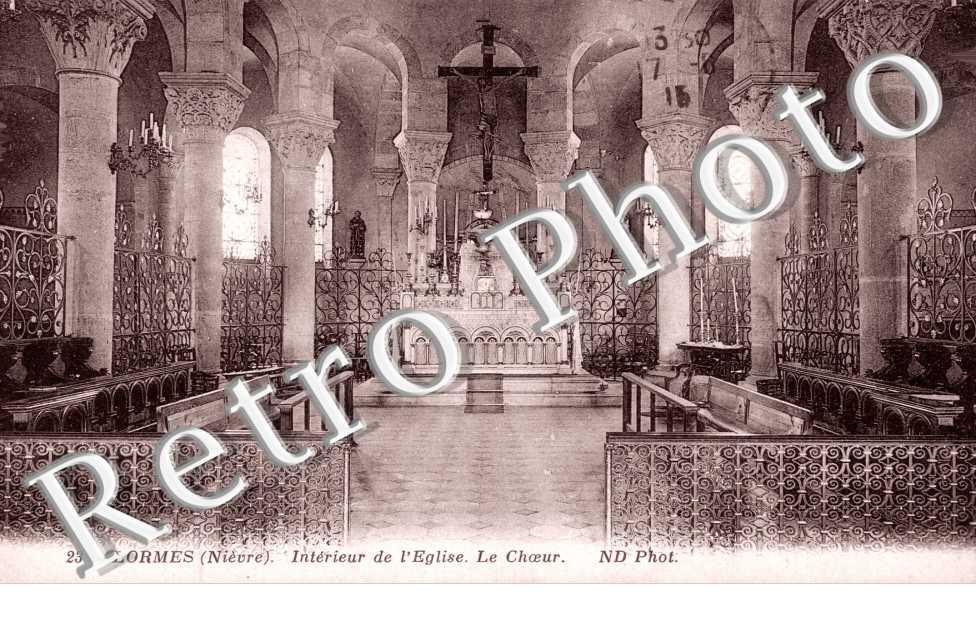 Interieur de l'Eglise - le Choeur