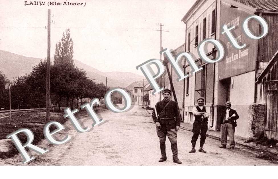 ( une rue )