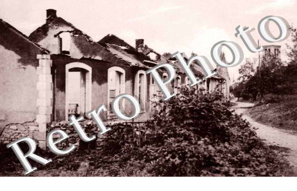 Les Ecoles incendiees par les Allemands 25 juin 1944