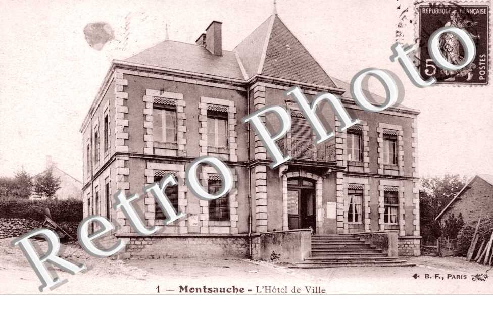 L'Hotel de Ville