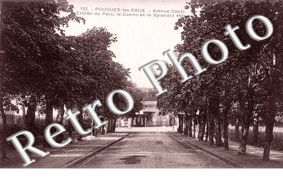 Avenue Conti - Entree du Parc