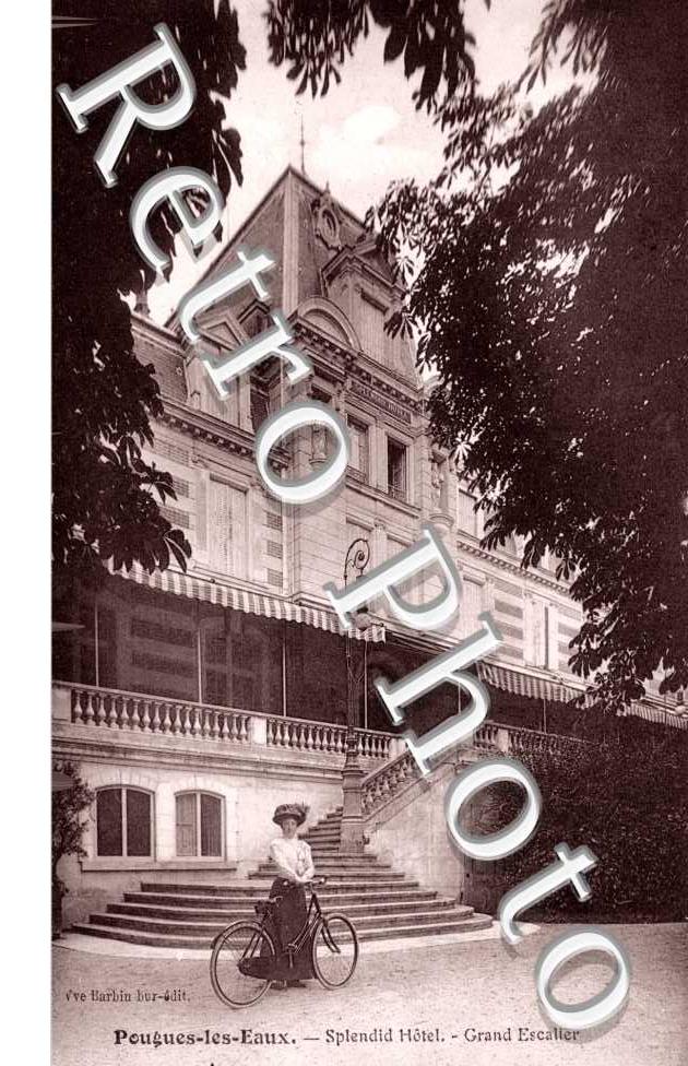 Splendid Hotel - Grand Escalier