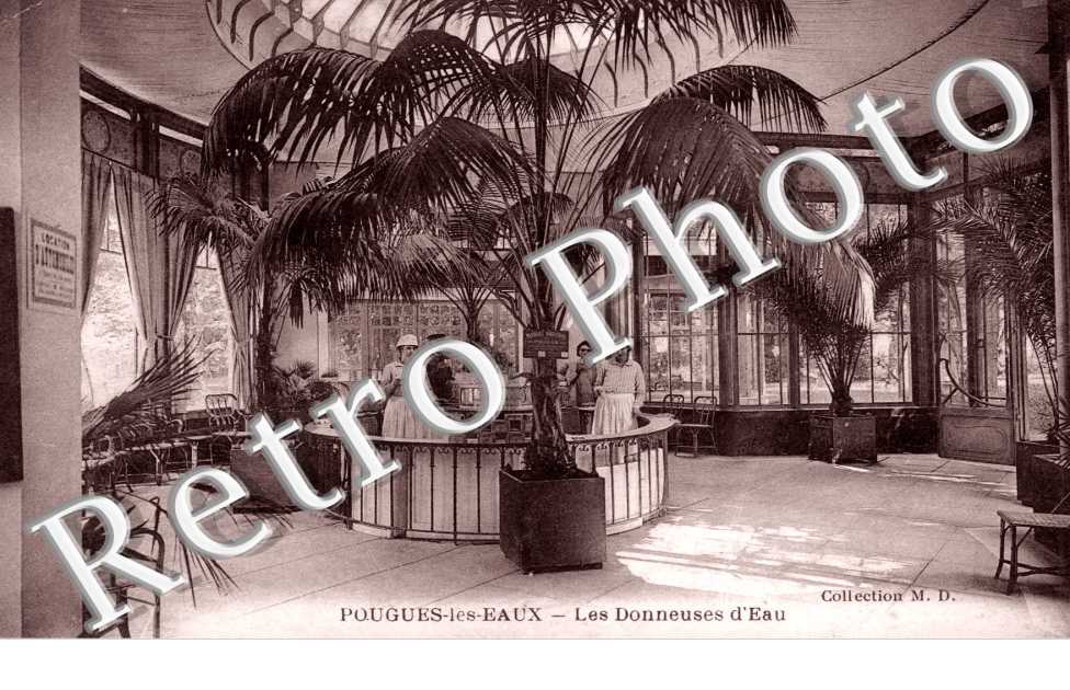 les donneuses d'eau