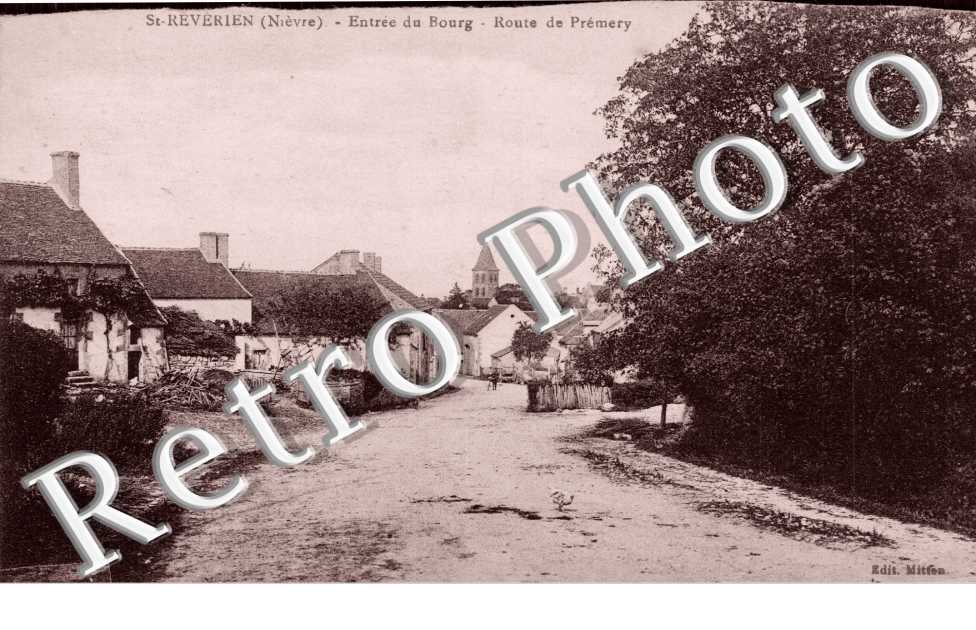 Entree du bourg - Route de Premery