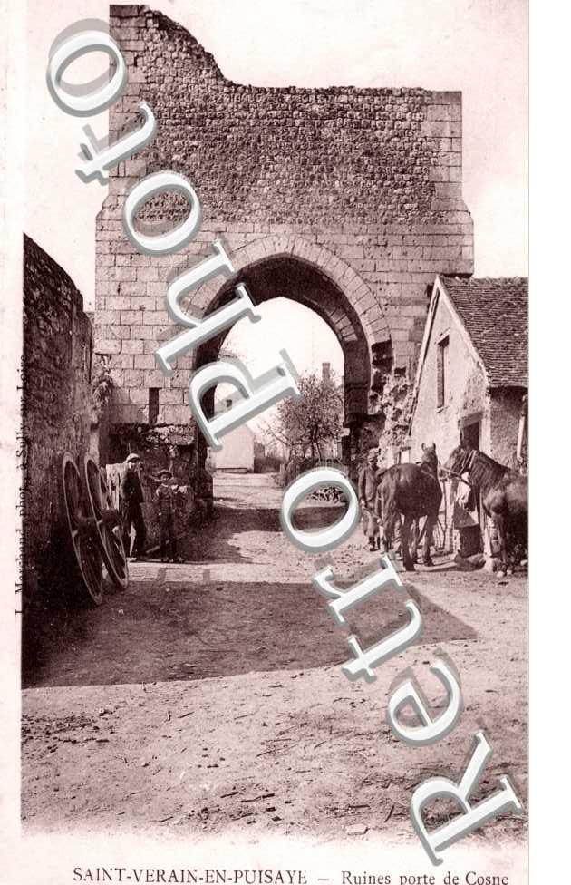 ruines porte de Cosne