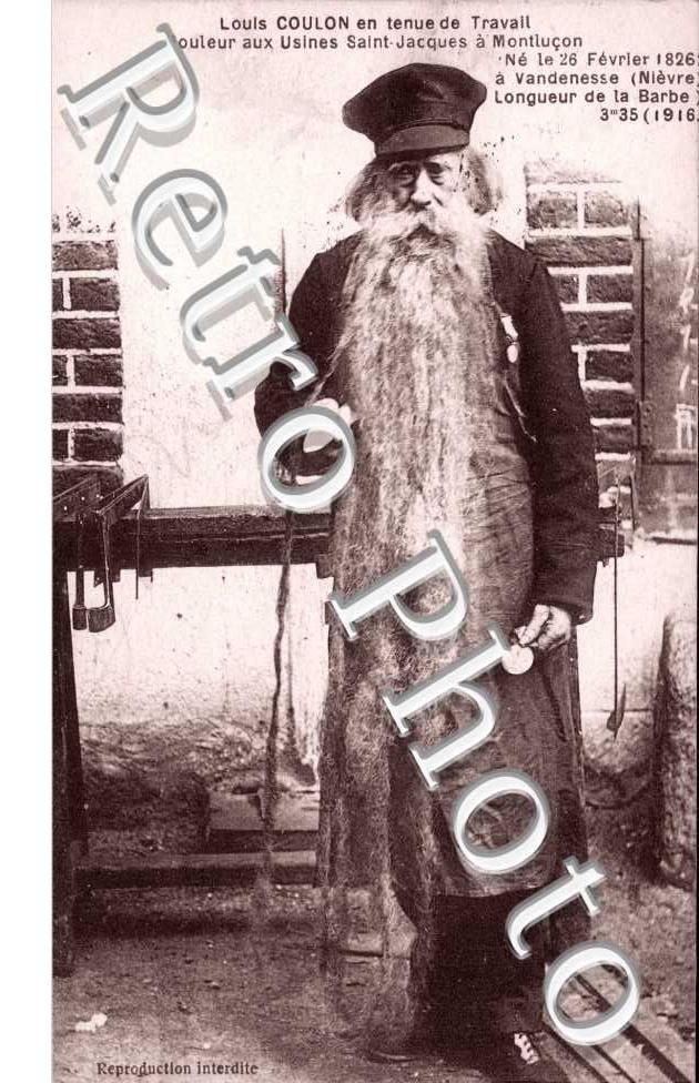Louis Coulon en tenue de travil - mouleur