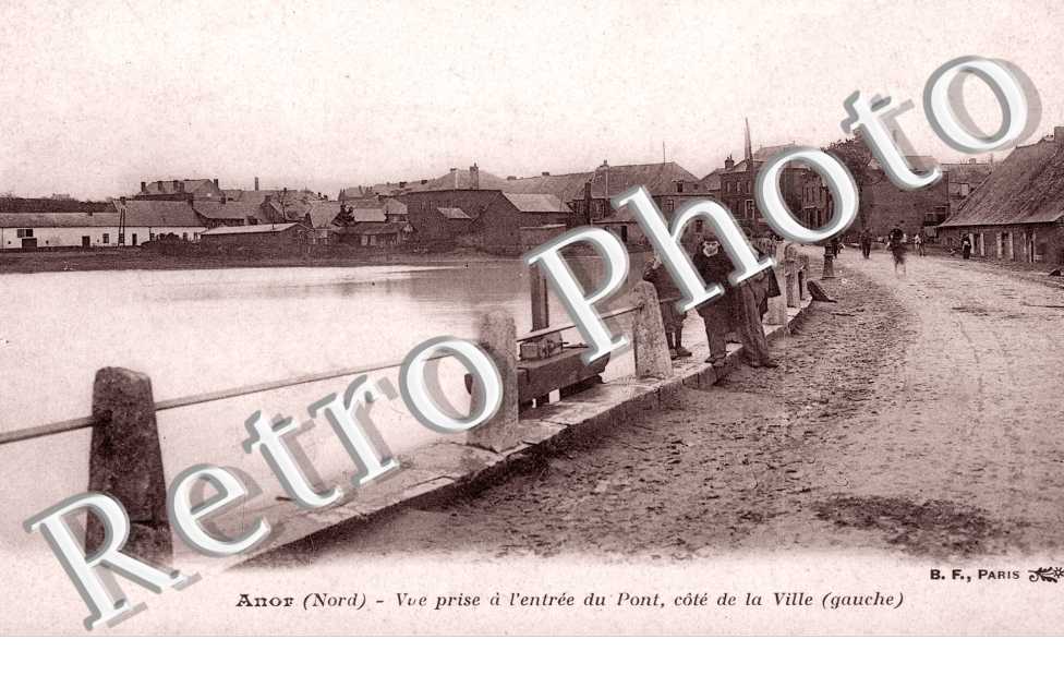 vue prise a l'entree du pont
