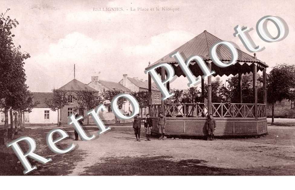 la Place et le kiosque