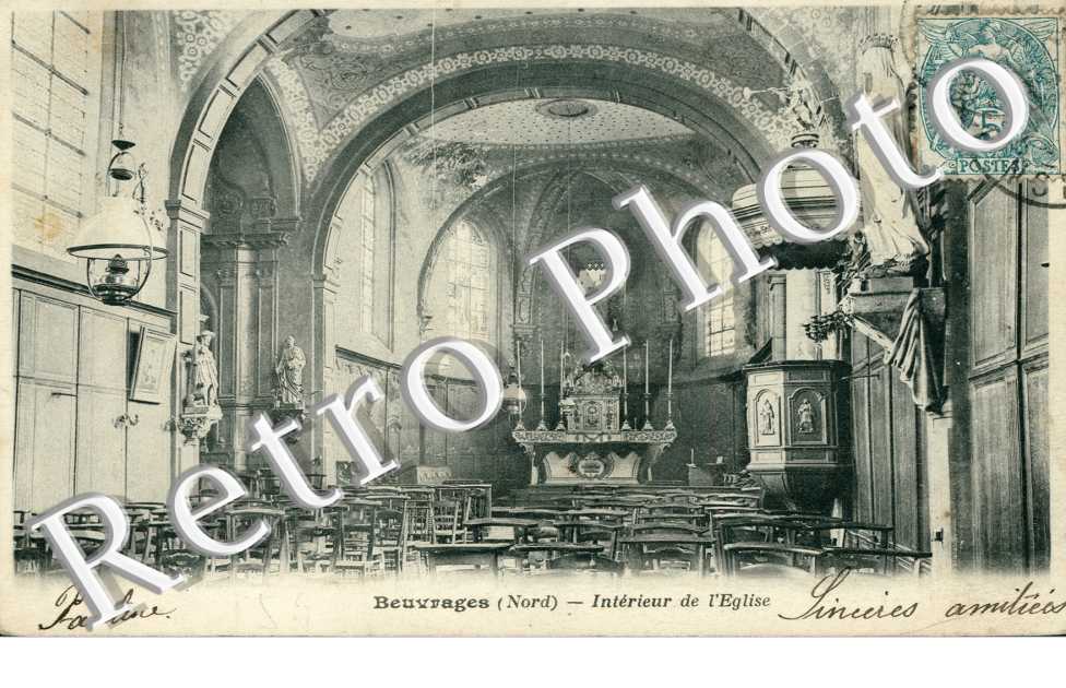 interieur de l'eglise