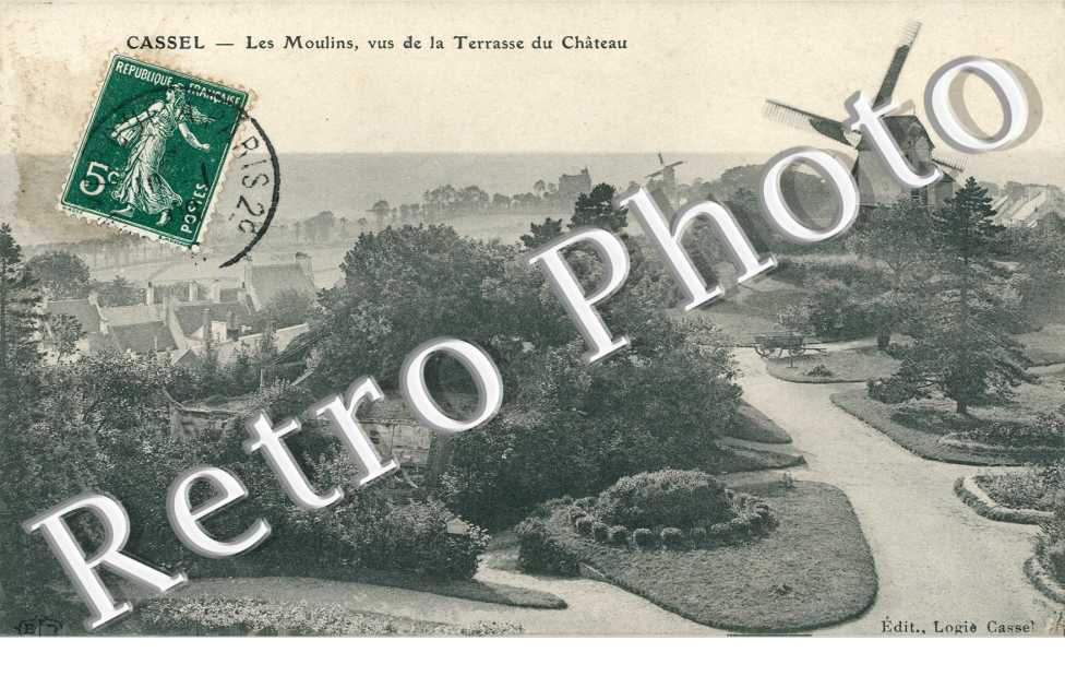 Les moulins, vus de la terrasse du chateau