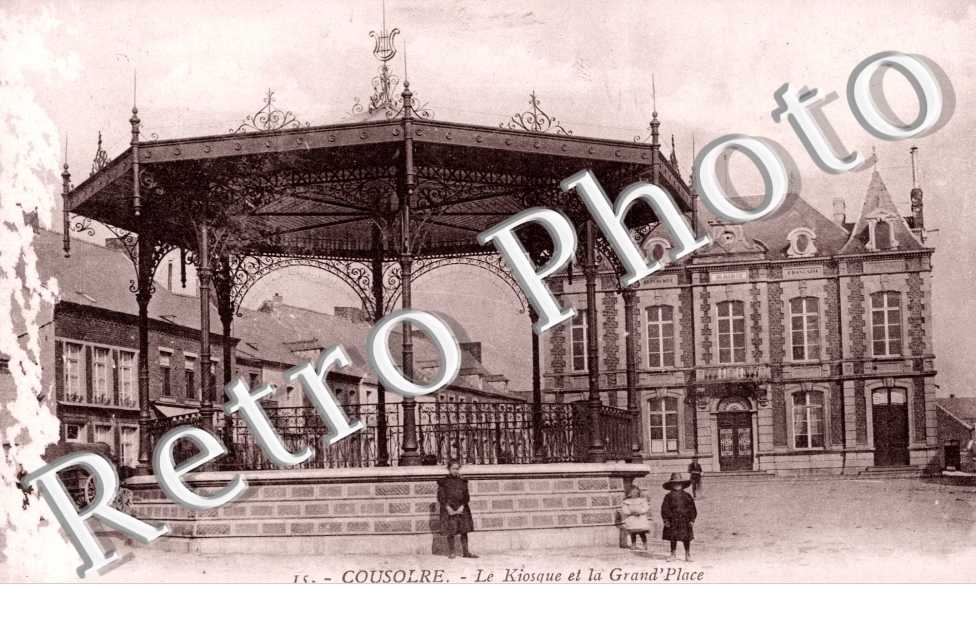 le kiosque et la Grand'Place