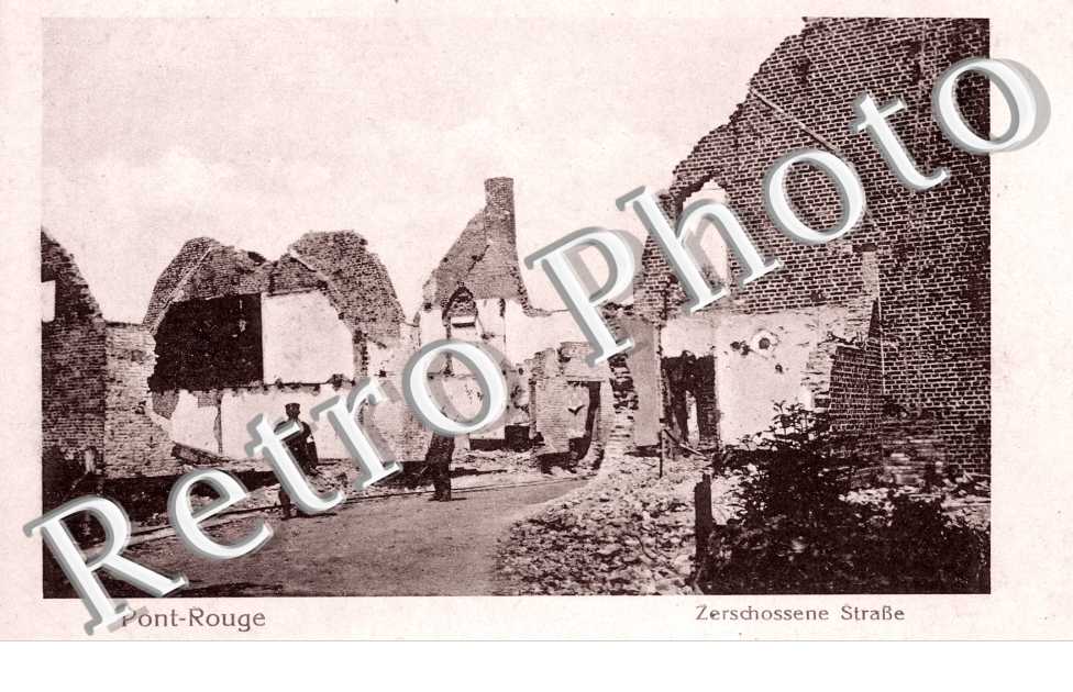 zerschossene strasse PONT-ROUGE