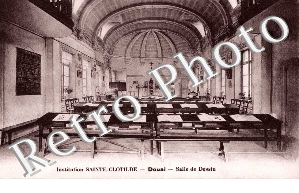 Institution Sainte Clotilde Salle de dessin