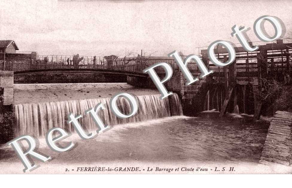 le barrage et chute d'eau
