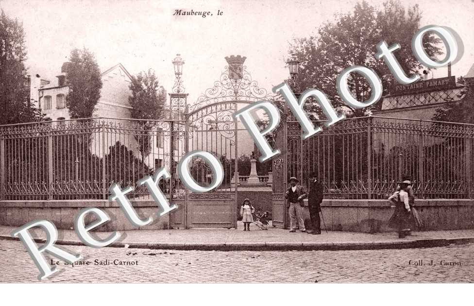Square Sadi Carnot