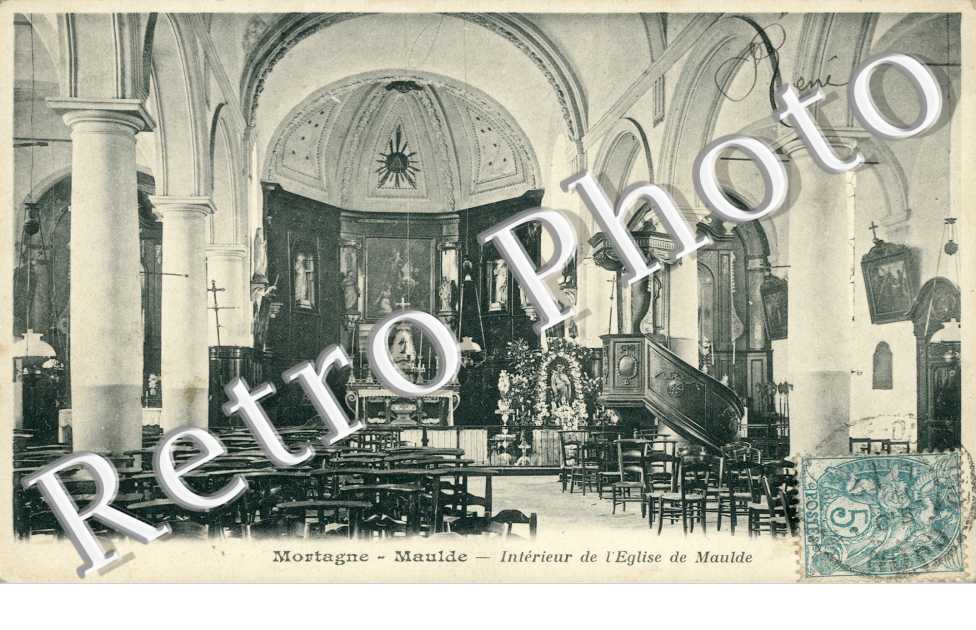 Interieur de l'eglise