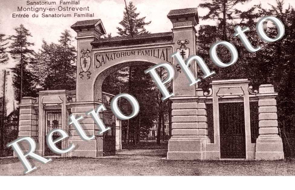 Entree du sanatorium familial