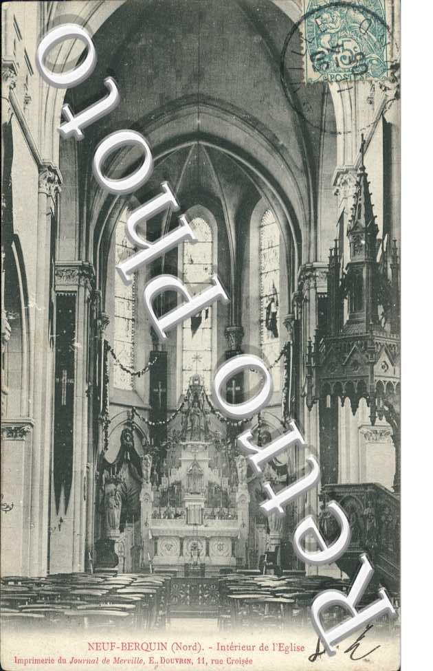 Interieur de l'eglise