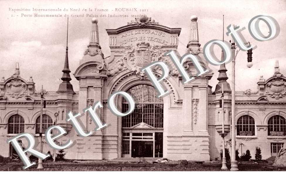 Exposition internationale de la France - Porte du grand Palais des industries textiles