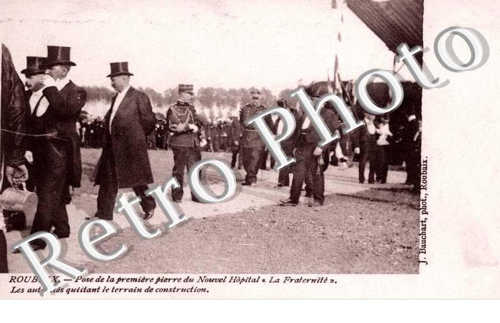 Pose de la 1ere pierre du nouvel hopital