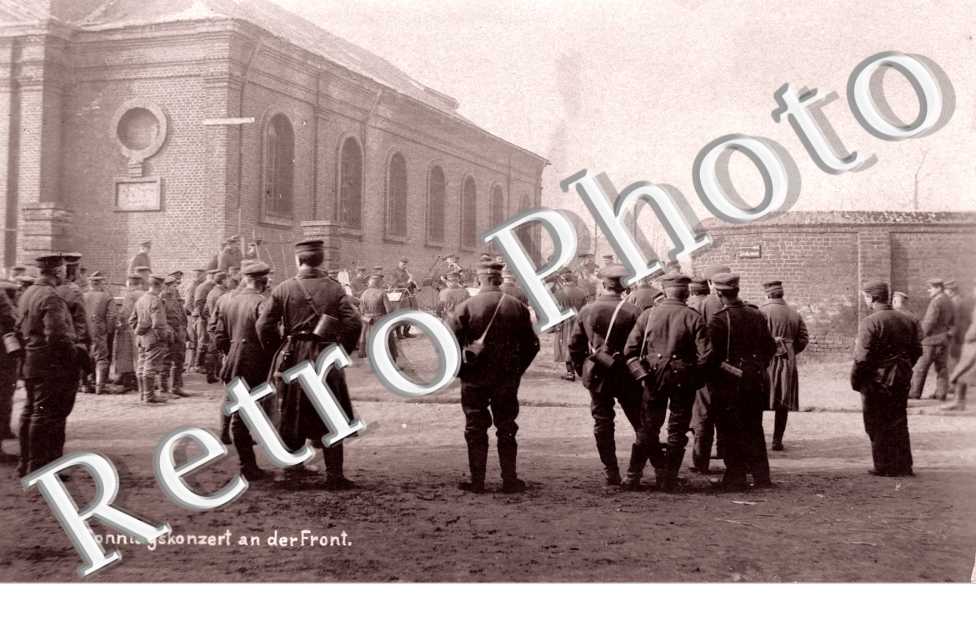Sonntagskonzert an der front