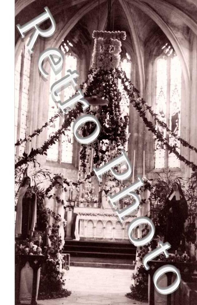 Interieur d'Eglise  Inuaguration 1927