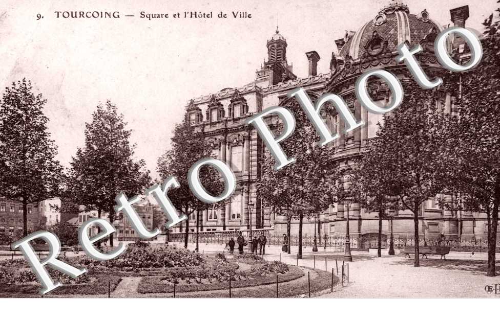 Square de l'Hotel de Ville