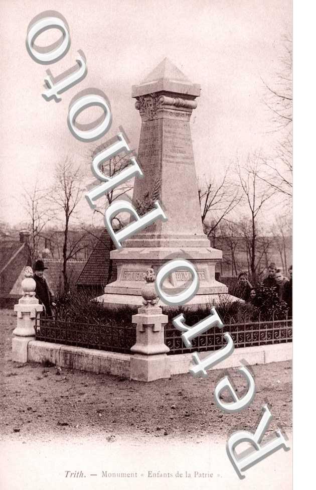 monument "enfants de la patrie"