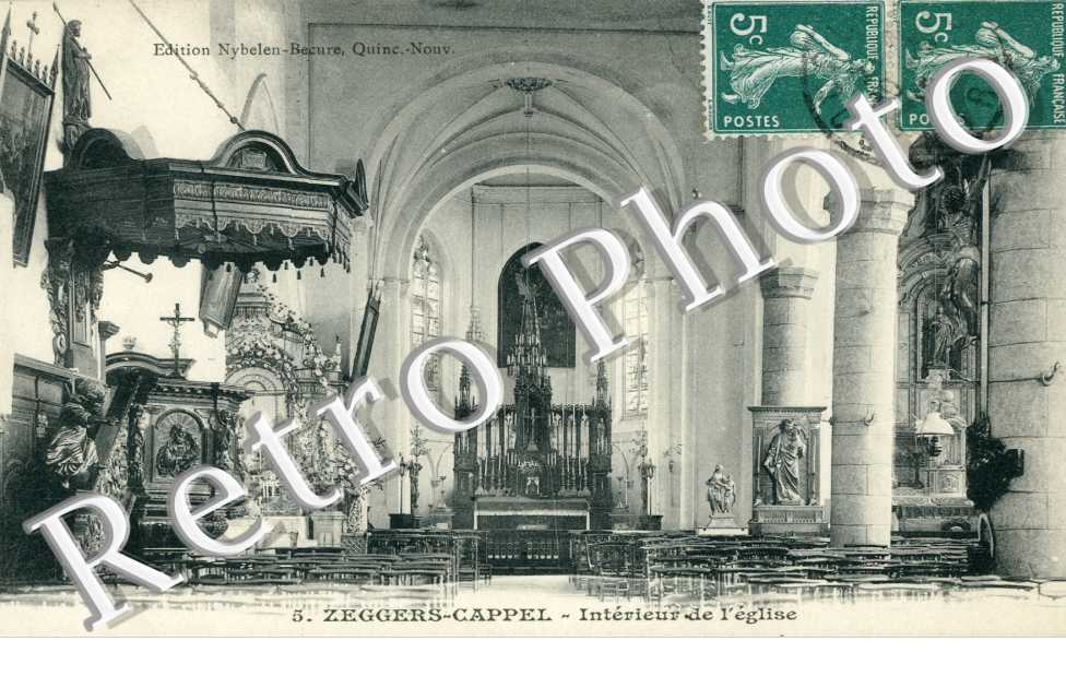 Interieur de l'eglise