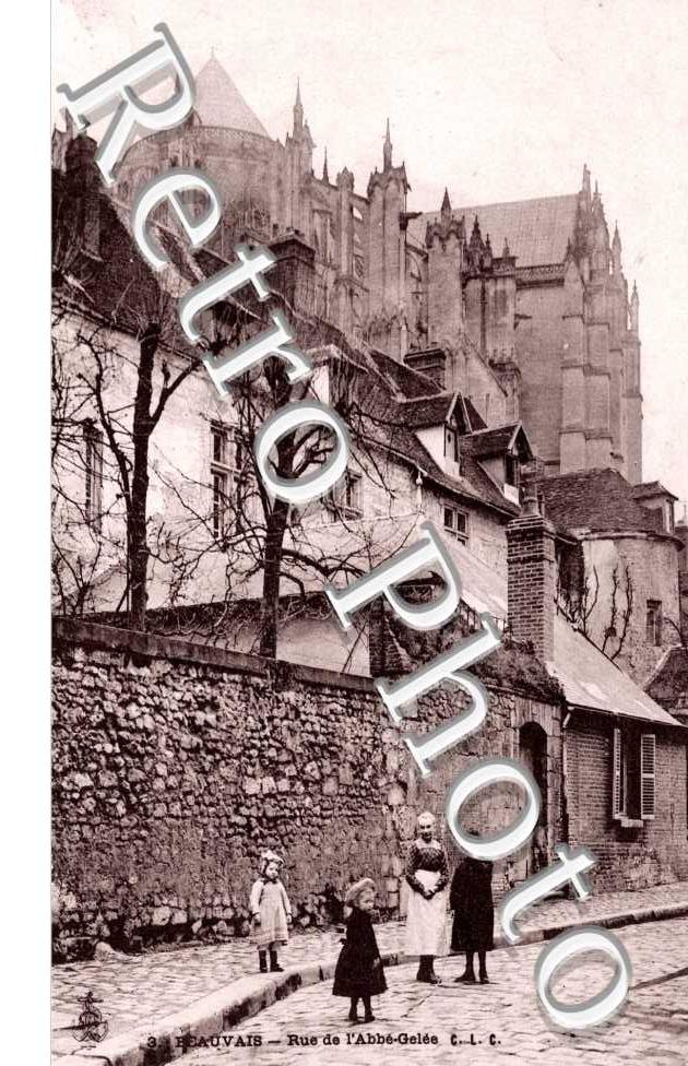 Rue de l'Abbe Gelee