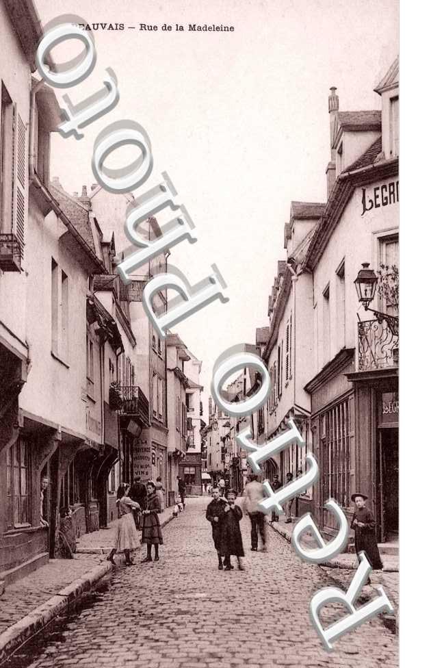 La Rue de la Madeleine