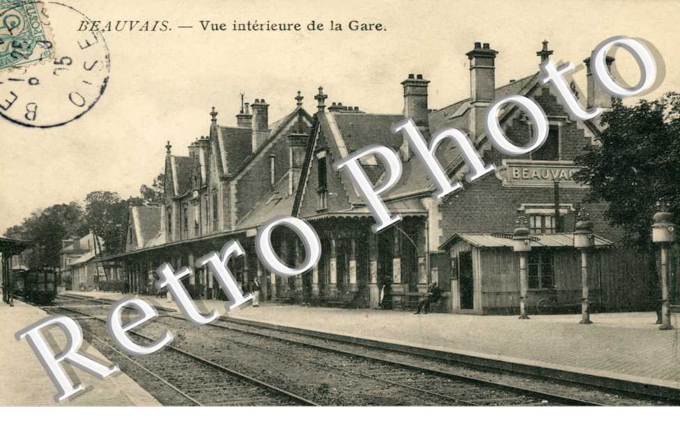 Vue Interieure de la Gare