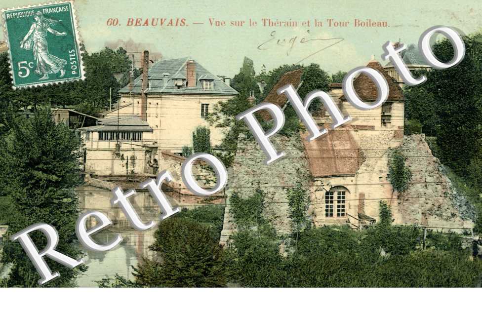vue sur le Therain et La Tour Boileau