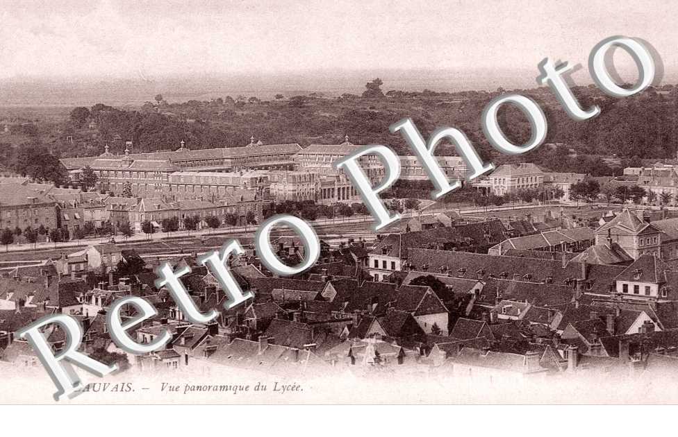 vue panoramique du Lycee