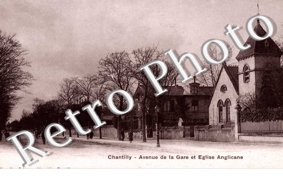 avenue de la gare et eglise Anglicane