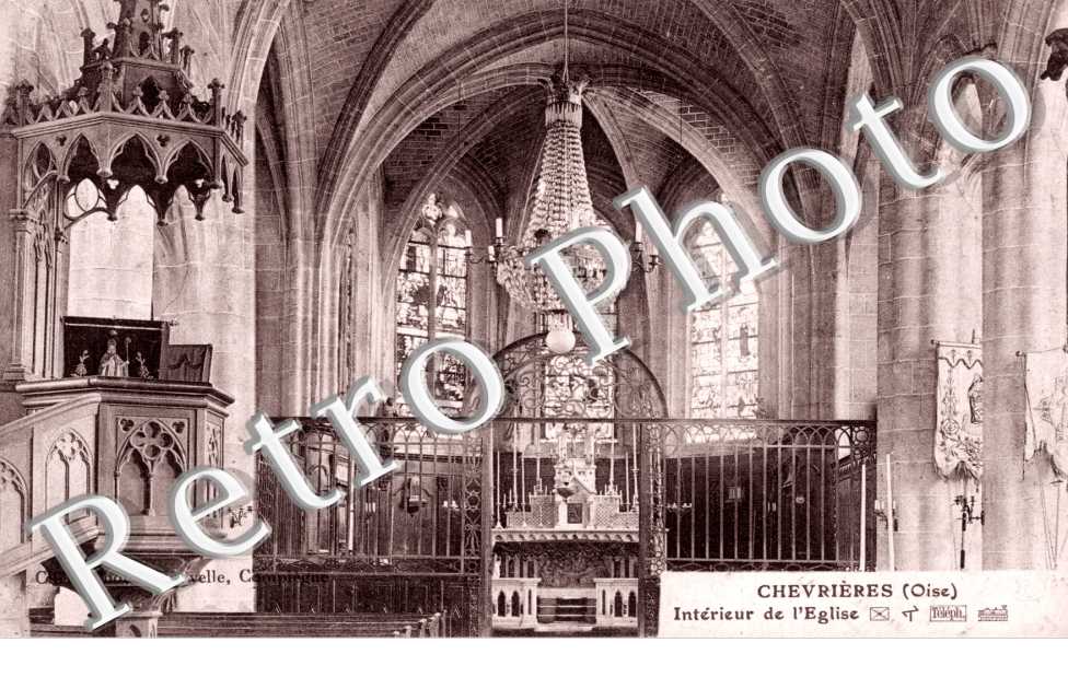 Interieur de l'eglise