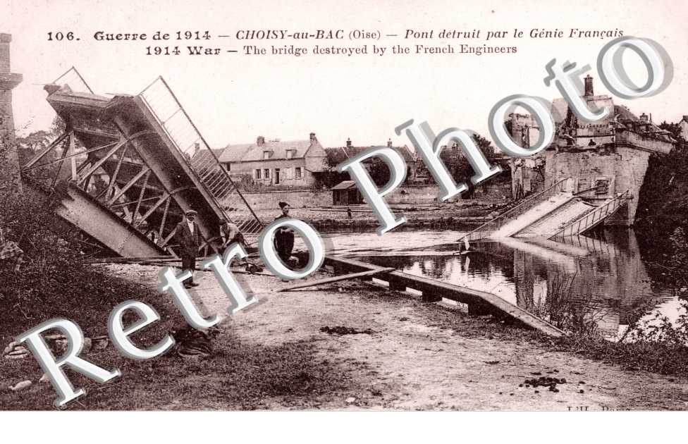 Pont detruit par le Genie Francais