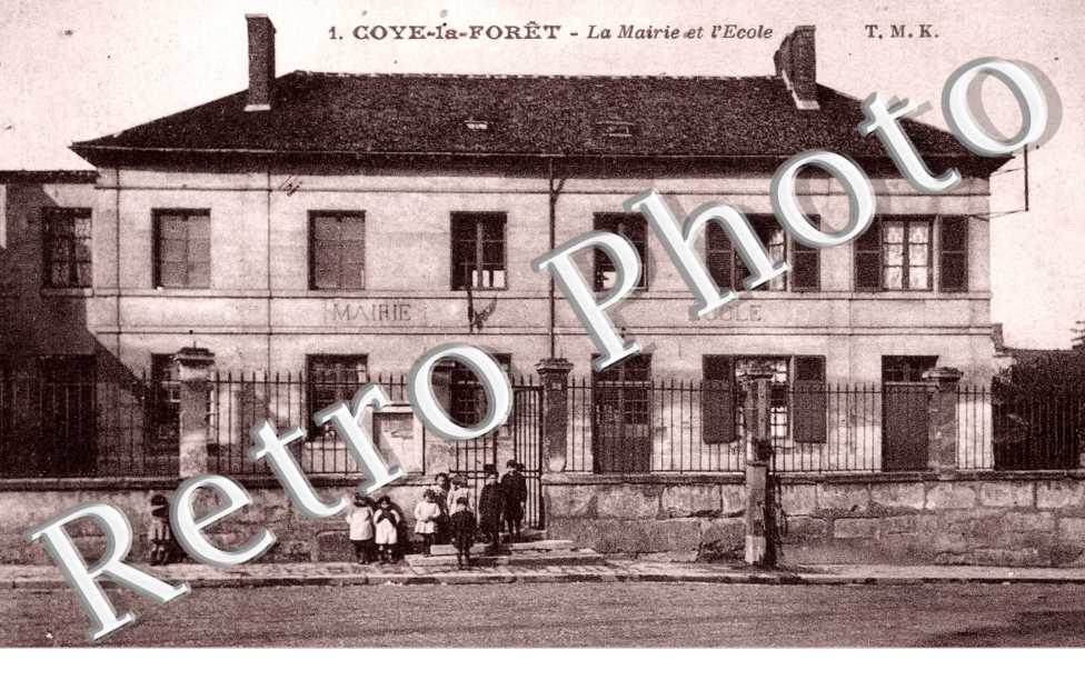 la mairie et l'ecole
