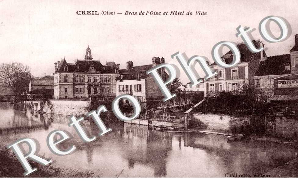 Bras de l'Oise et l'hotel de ville