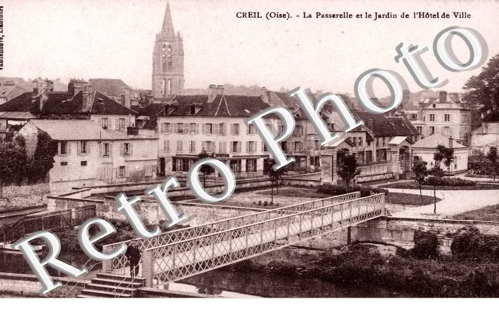 La Passerelle et le Jardin de l'Hotel de Ville