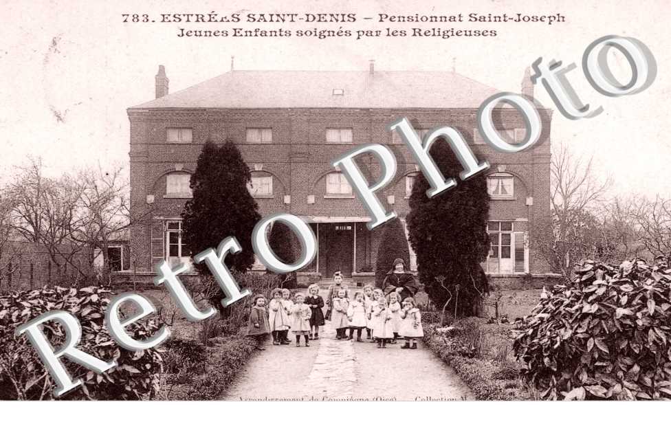 Pensionnat Saint-Joseph, Jeunes enfants soignes par les Religieuses