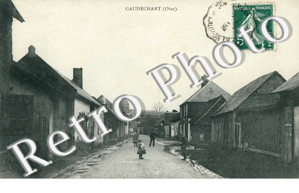 (interieur du village)