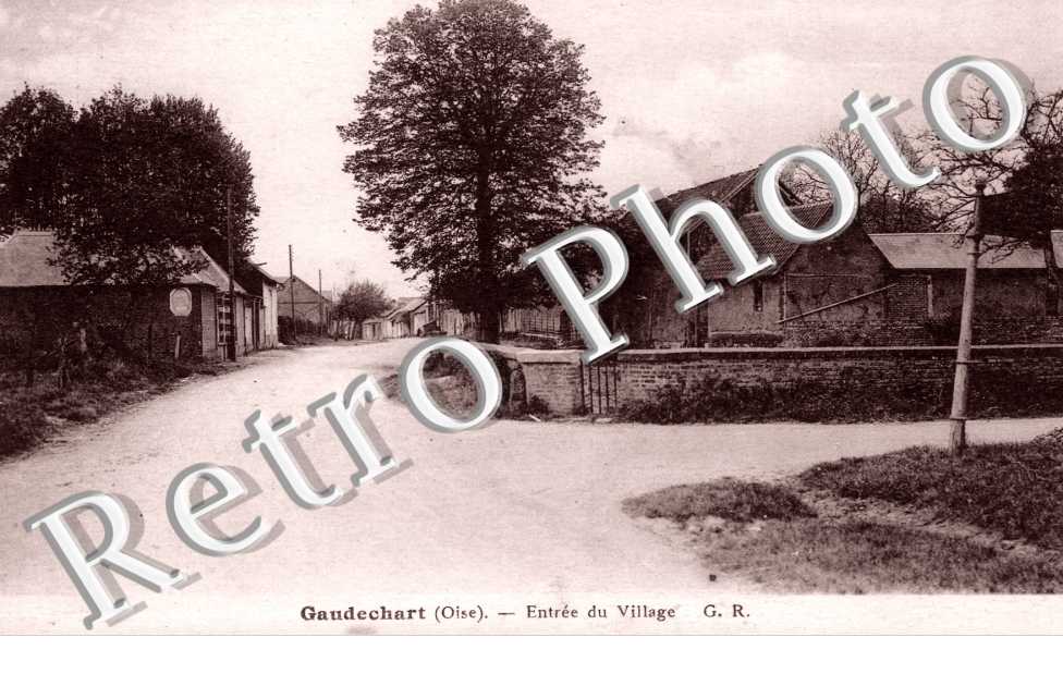 Entree du Vilage