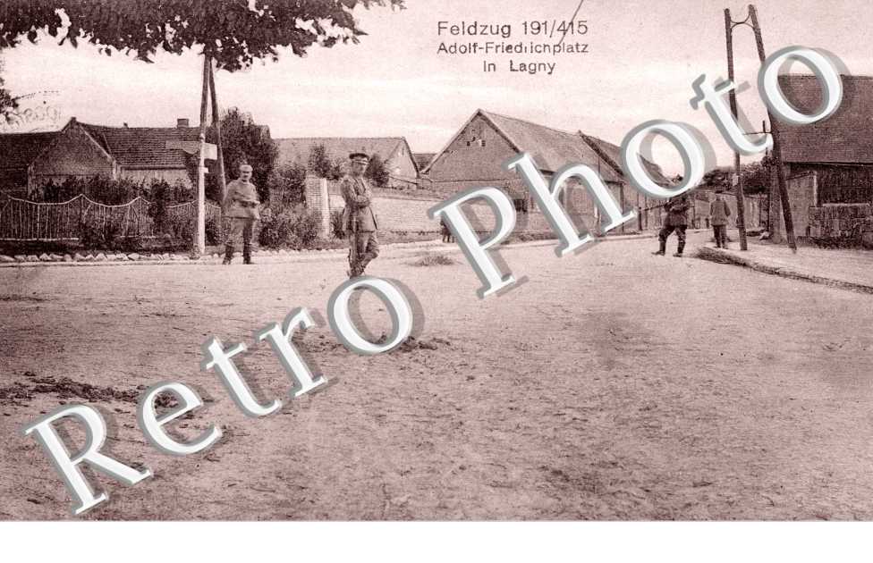 Feldzug - Adolf-Friedrichplatz in Lagny   - militaires