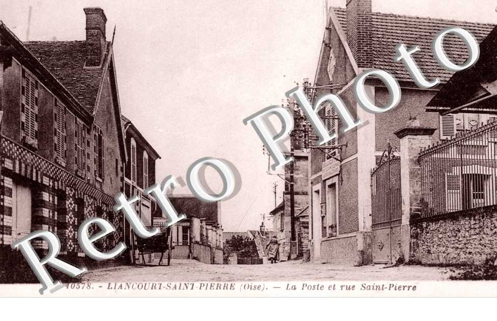 La Poste et Rue Saint Pierre