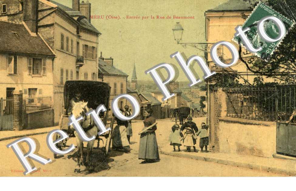 entree par la rue de Beaumont