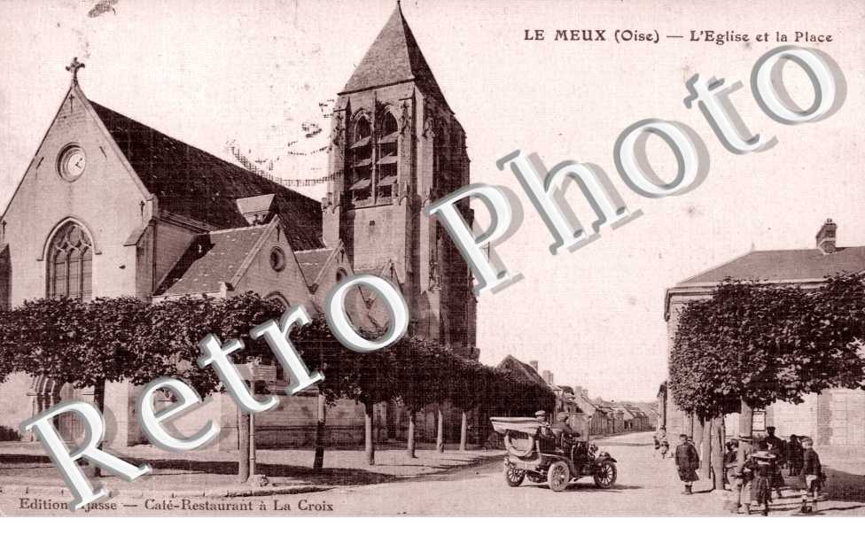 L'eglise et la place
