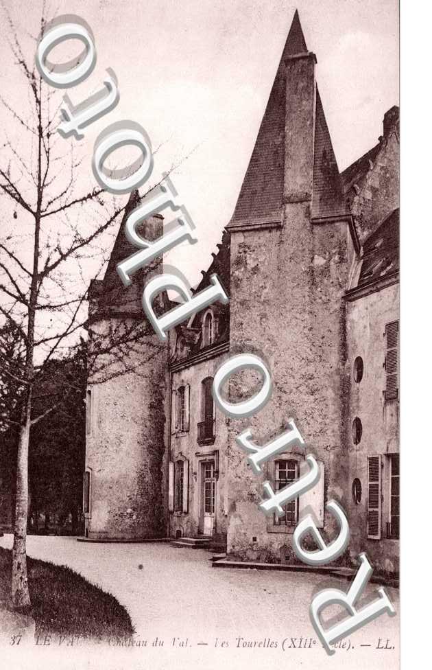 Chateau du Val, les Tourelles