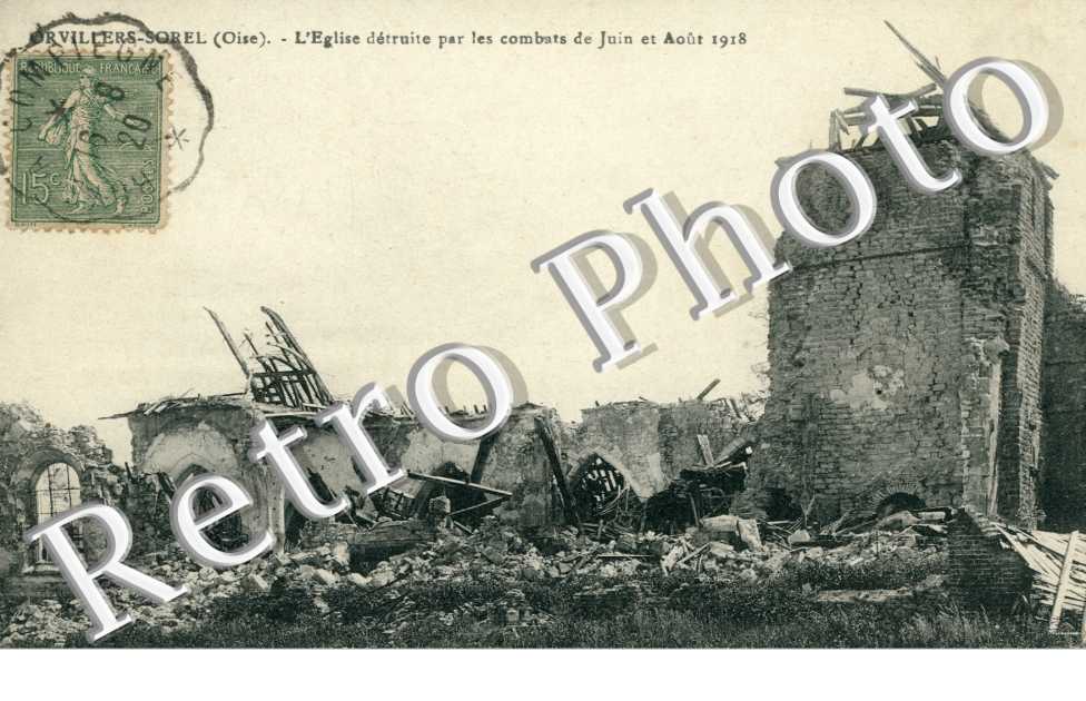 L'eglise detruite par les combats de juin et aout 1918