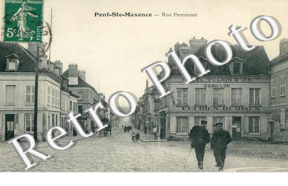 Rue Perronet